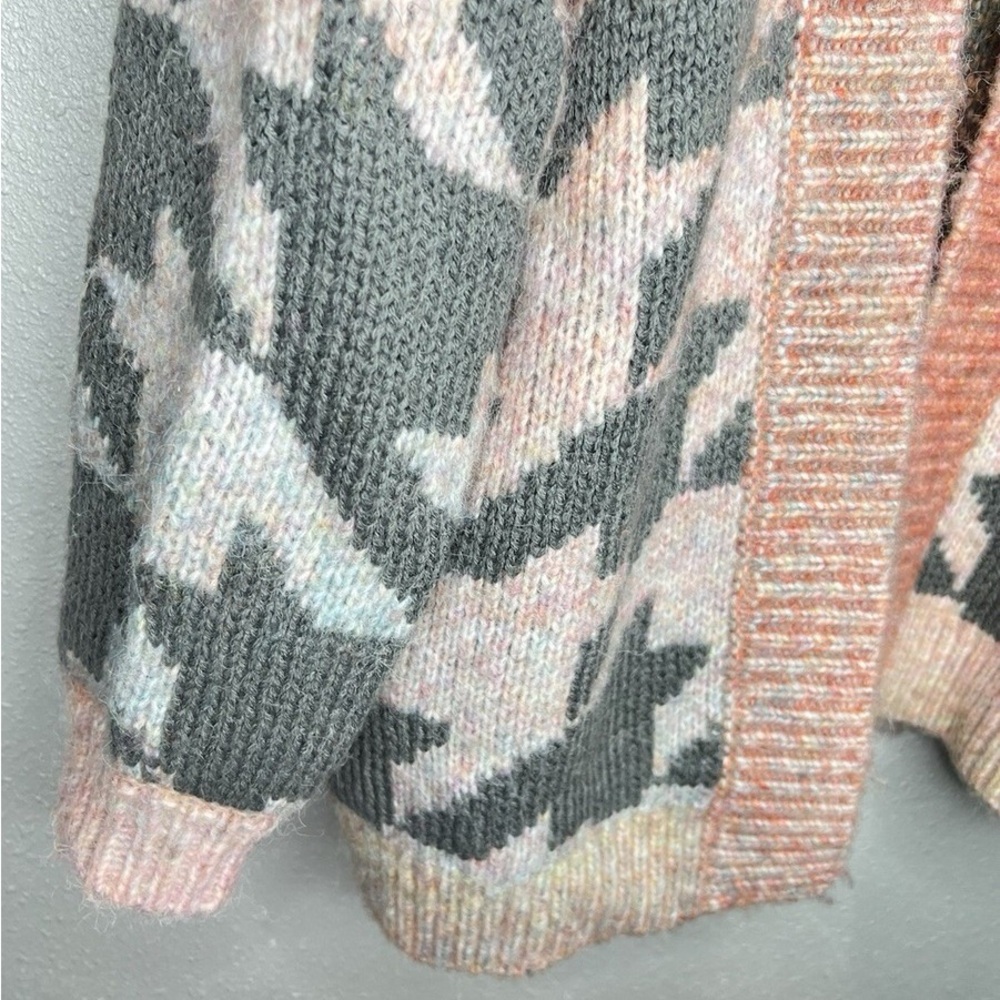 Circus NY Women's Cozy Open Front Cardigan Sweater | Rainbow Ombre |
Size. XS - Picture 5 of 6